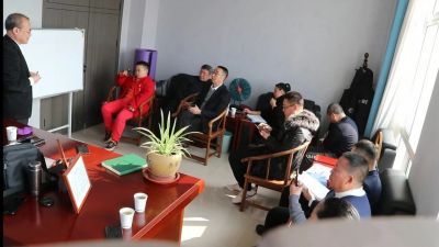 数字经济浪潮中，小蝴蝶腾飞——大年初一高层战略会议圆满举行